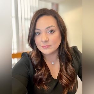 Meet your Posher, Jenilee